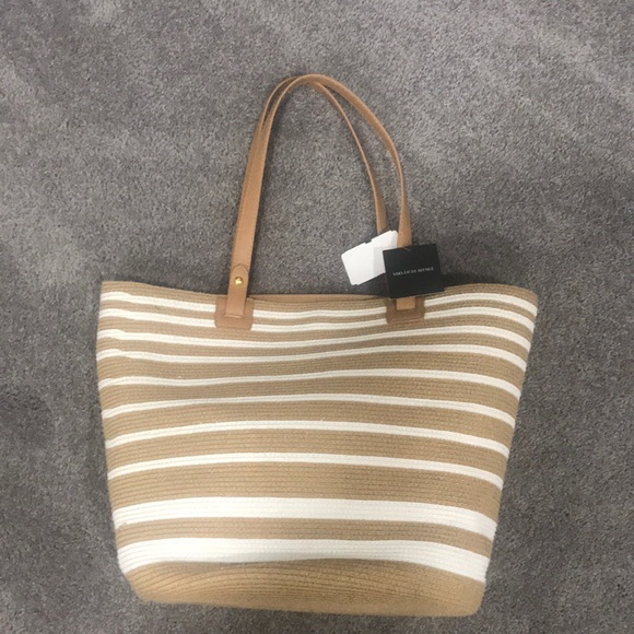 saks beach bags